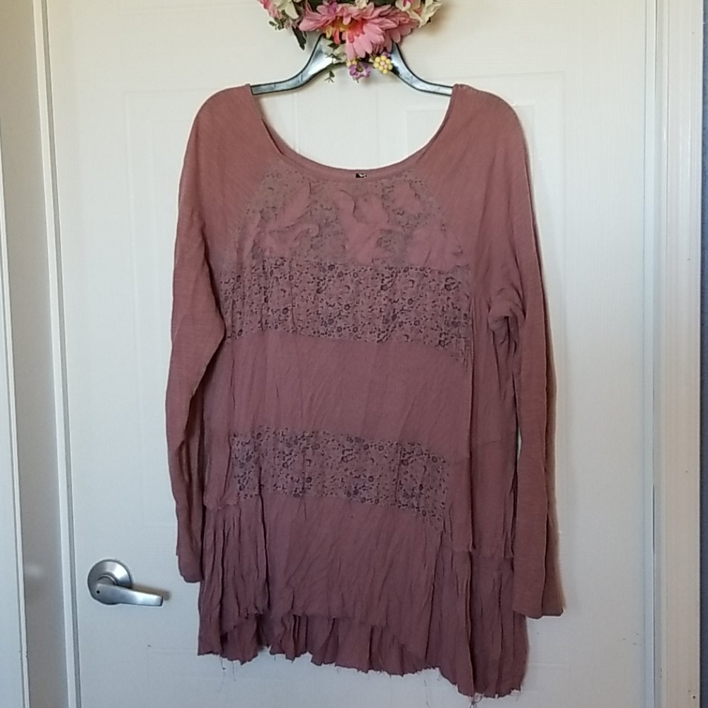 🌻⬇️Free People Tiered Tunic Size L